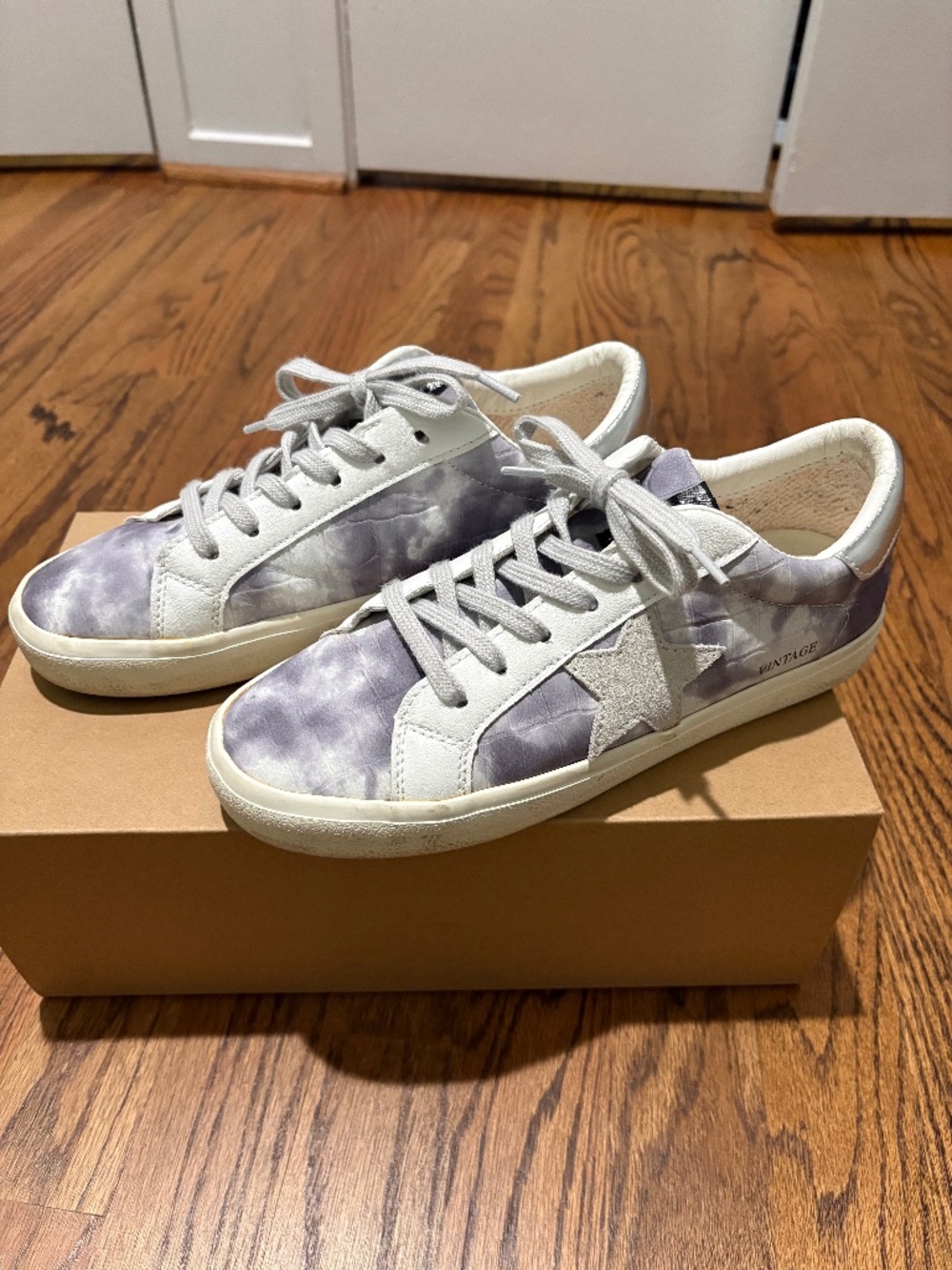 Vintage Havana FAR Wild Croc Sneakers – Grey/White Tie-Dye, Silver Back